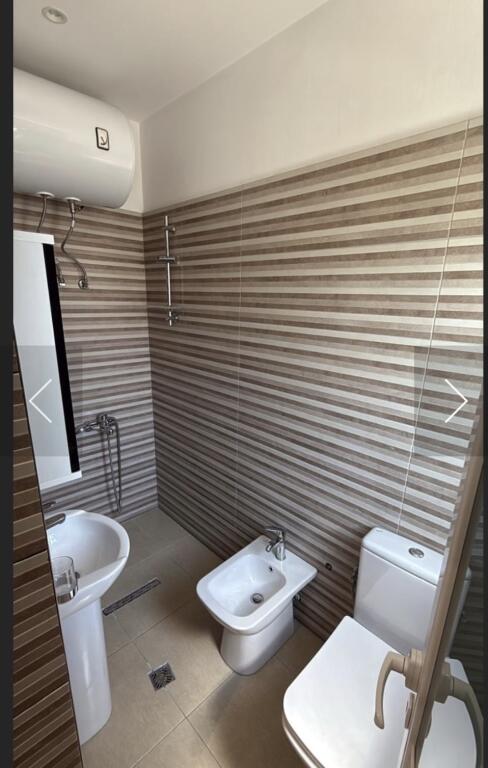 Jepet apartament 2+1  -Me Qera - Yzberisht- Kmy- Tirane