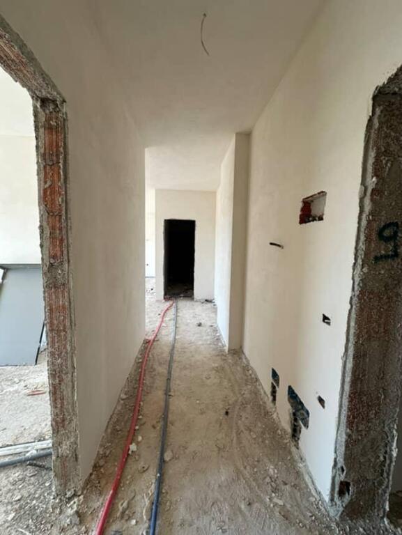 Appartamento 2+1+2 in vendita a Jordan Misja, in fase di completamento