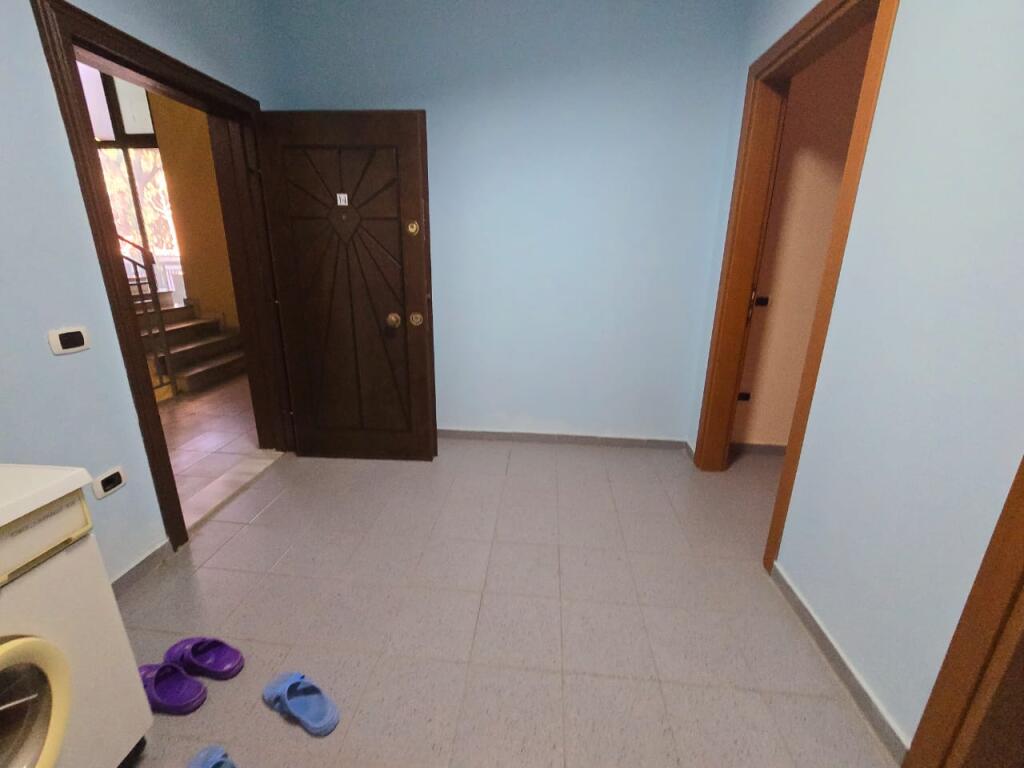 APPARTAMENTO IN VENDITA VICINO AL MONTE ROBI