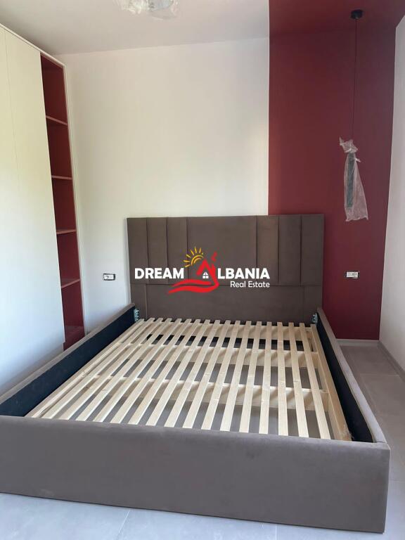 Appartamento 2+1 in affitto nella zona di Via Elbasanit, vicino alla “Corte d'Appello” a Tirana (ID 4229445)