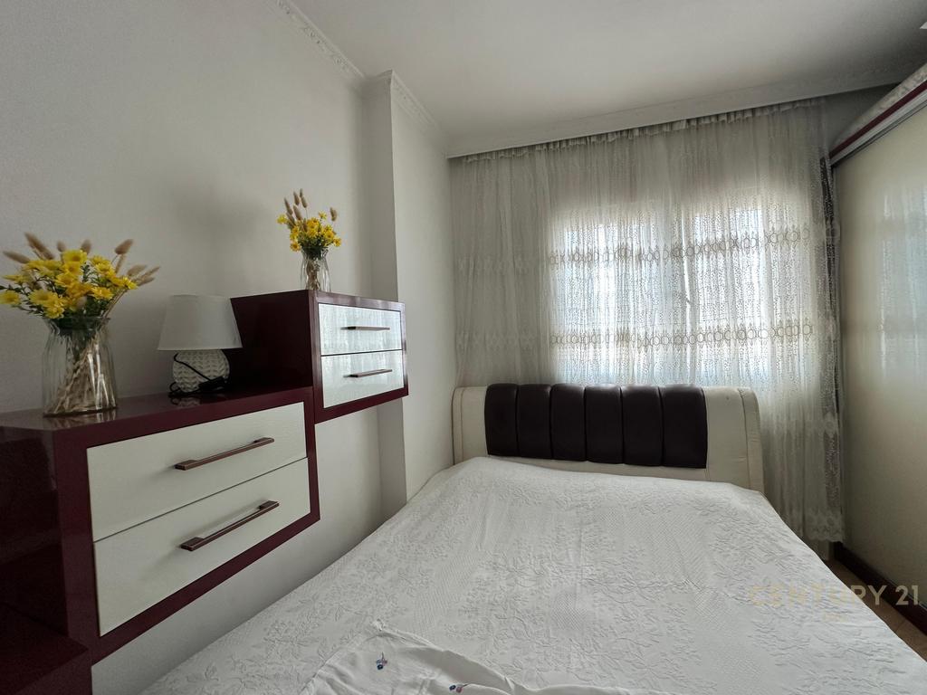 Apartament 1+1 per shitje prane bar Oslo ne Astir