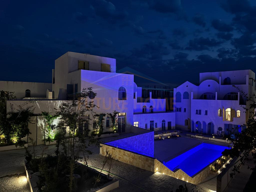 Vendesi Appartamento 1+1+2 Posti Auto, Residenza Santorini, Dhermi