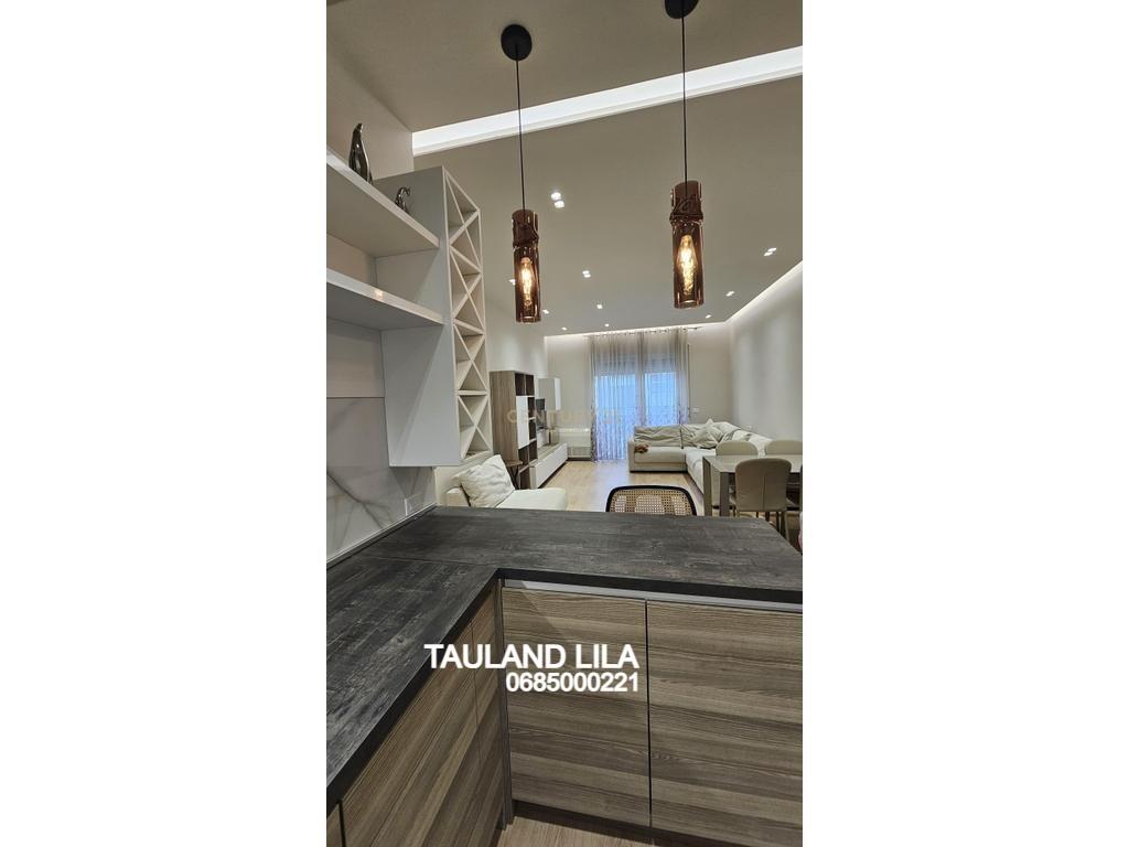 Appartamento moderno 3+1+2+deposito in affitto – Lago Secco