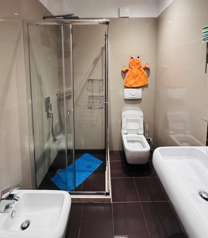 In Affitto Appartamento 2+1+2 Bagni +2 Balconi