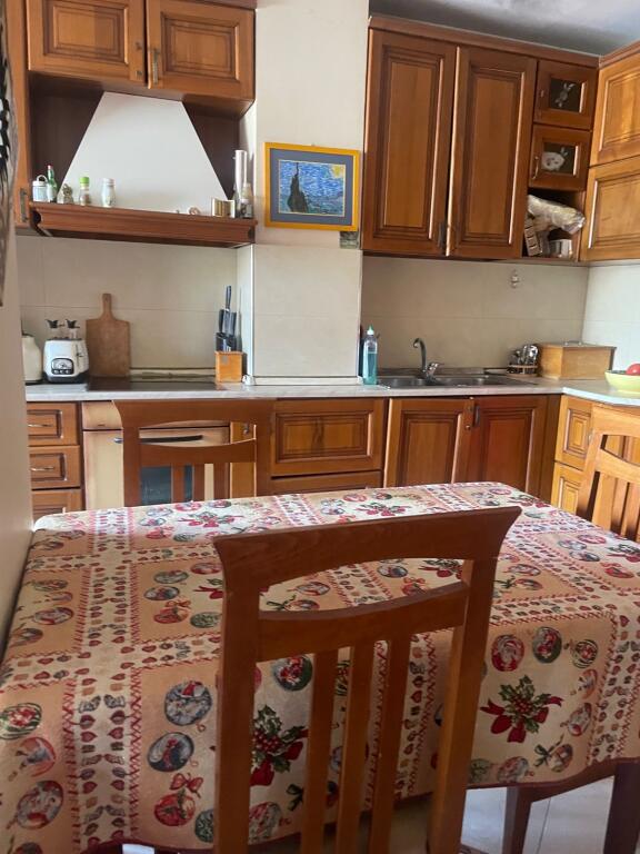 Centro, appartamento 2+1 in affitto! 500 Euro