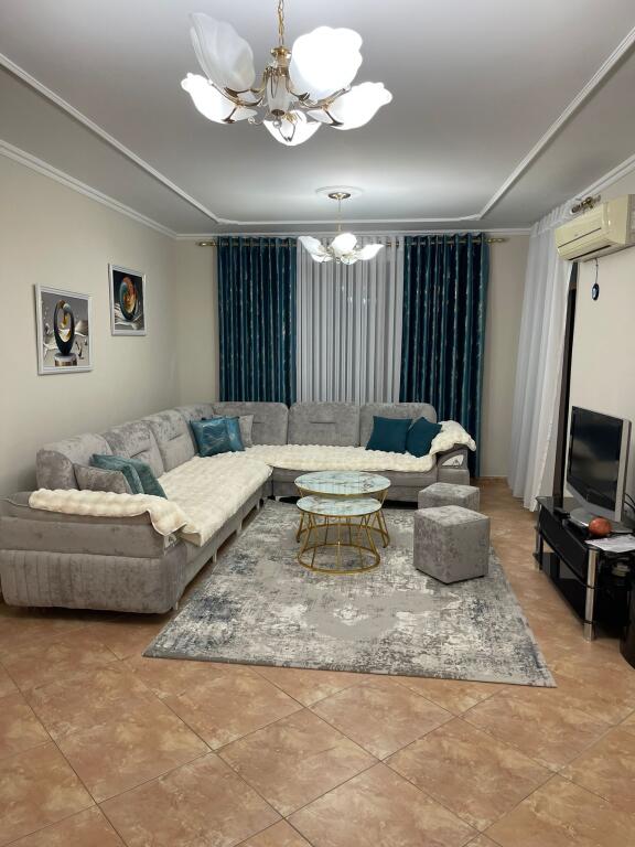 3+1,furnished,train station service,800 euro