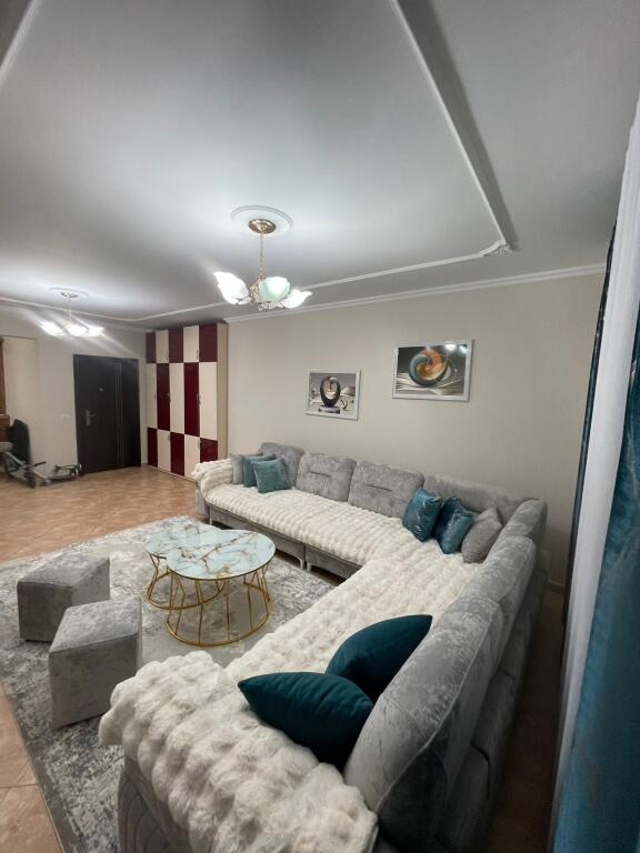 3+1,furnished,train station service,800 euro