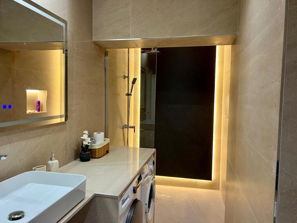 Penthouse For Rent On the Lungomare, Vlore