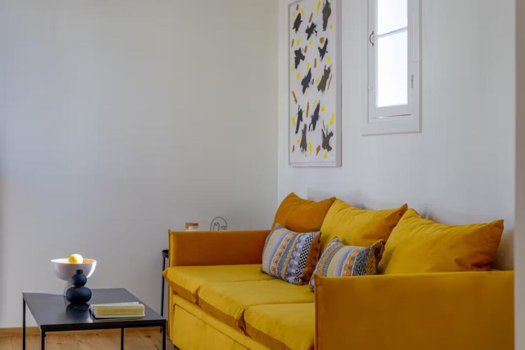 Appartamento In Affitto 1+1 A Jordan Misja (ID B2101175) Tirana