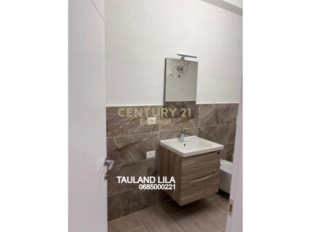 🏡 In Affitto – Appartamento 1+1 vicino al liceo Petro Nini Luarasi