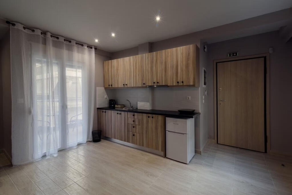 Appartamento in Affitto 2+1+2 Al Lago Secco (ID B2201049) Tirana.