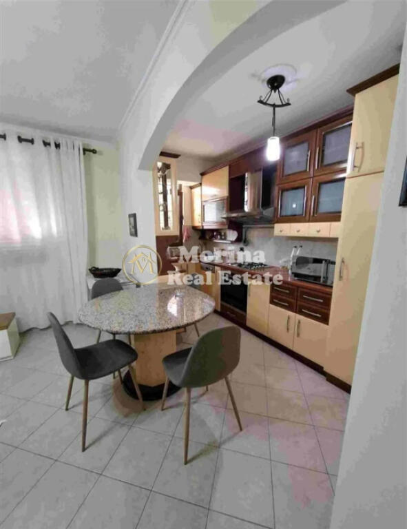 Affitto Appartamento 2+1, “Ali Demi” 650 Euro/Mese
