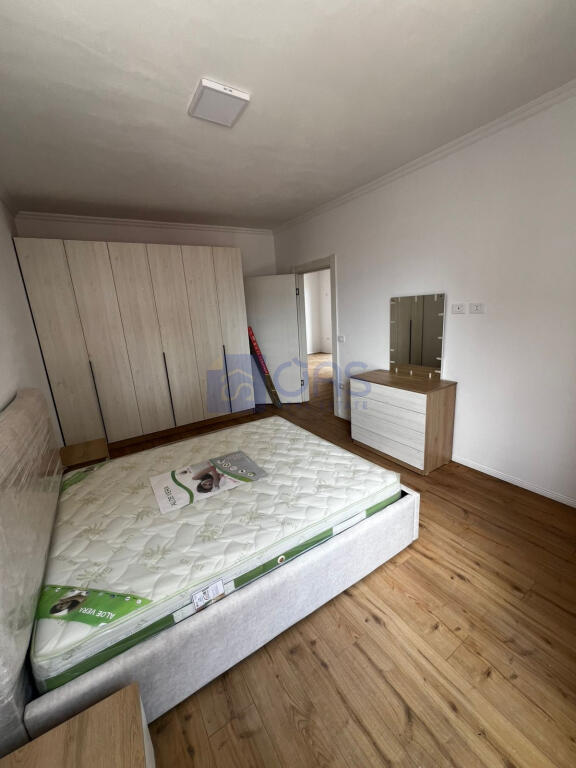 For rent 2+1 apartment in Kamez, Ulliri roundabout