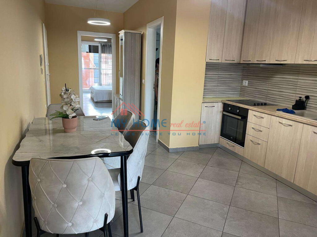 Appartamento 1+1 in affitto in Via Burgut