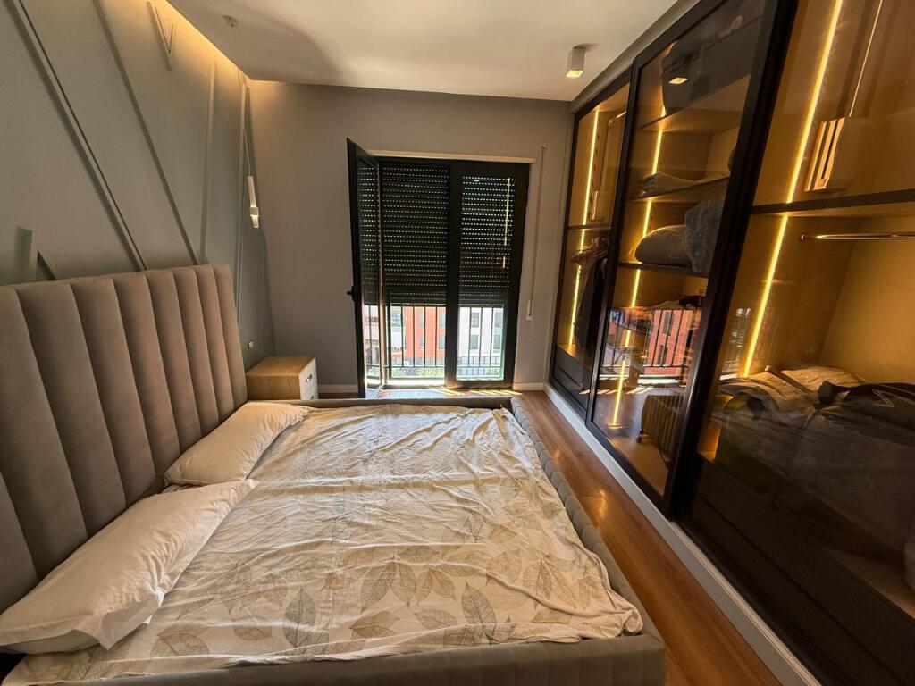 Apartment for sale 1+1 at Unaza e Re