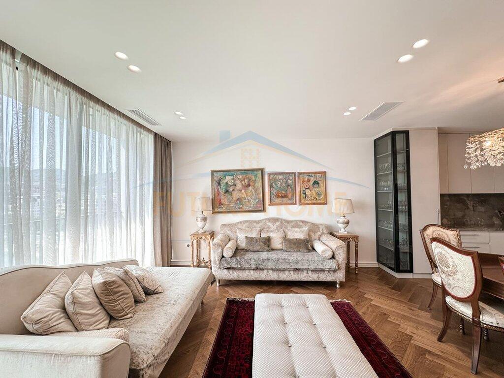 Appartamento 2+1+2+posto auto in vendita Lake View Residence