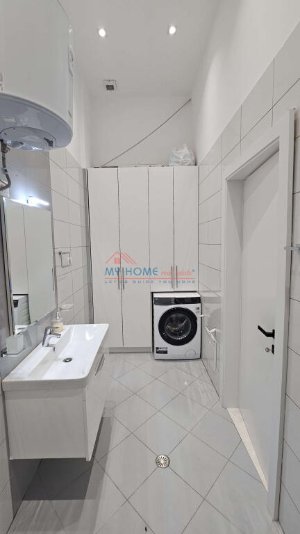 Apartment 3+1 for sale Dry Lake Tirana