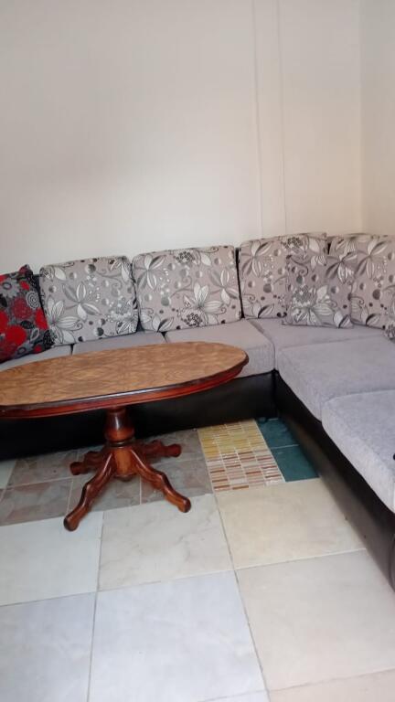 Apartment 1+1 for rent at Besa Street (30,000 Leke)