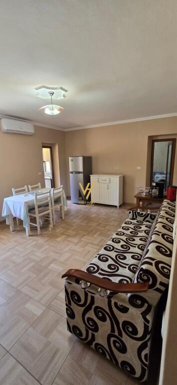 SHITET APARTAMENT 2+1+2 TE RRUGA FORTUZI 195.000 EURO