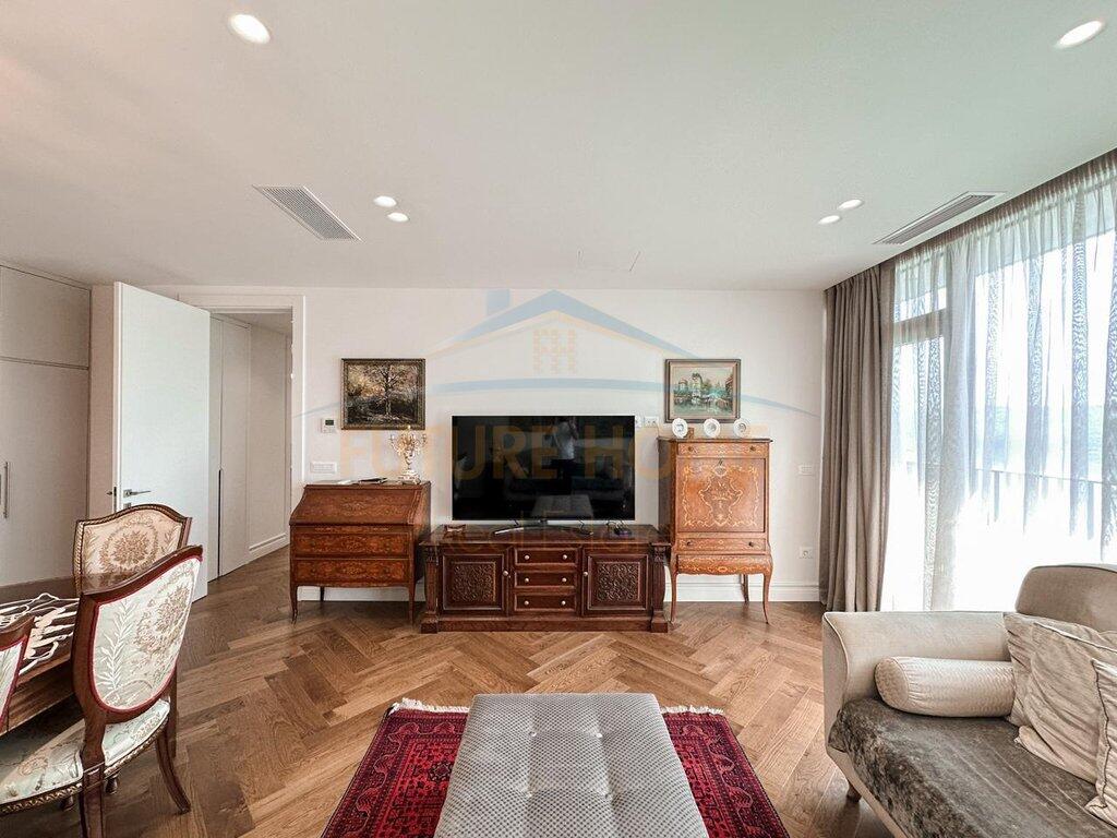 Appartamento 2+1+2+posto auto in vendita Lake View Residence