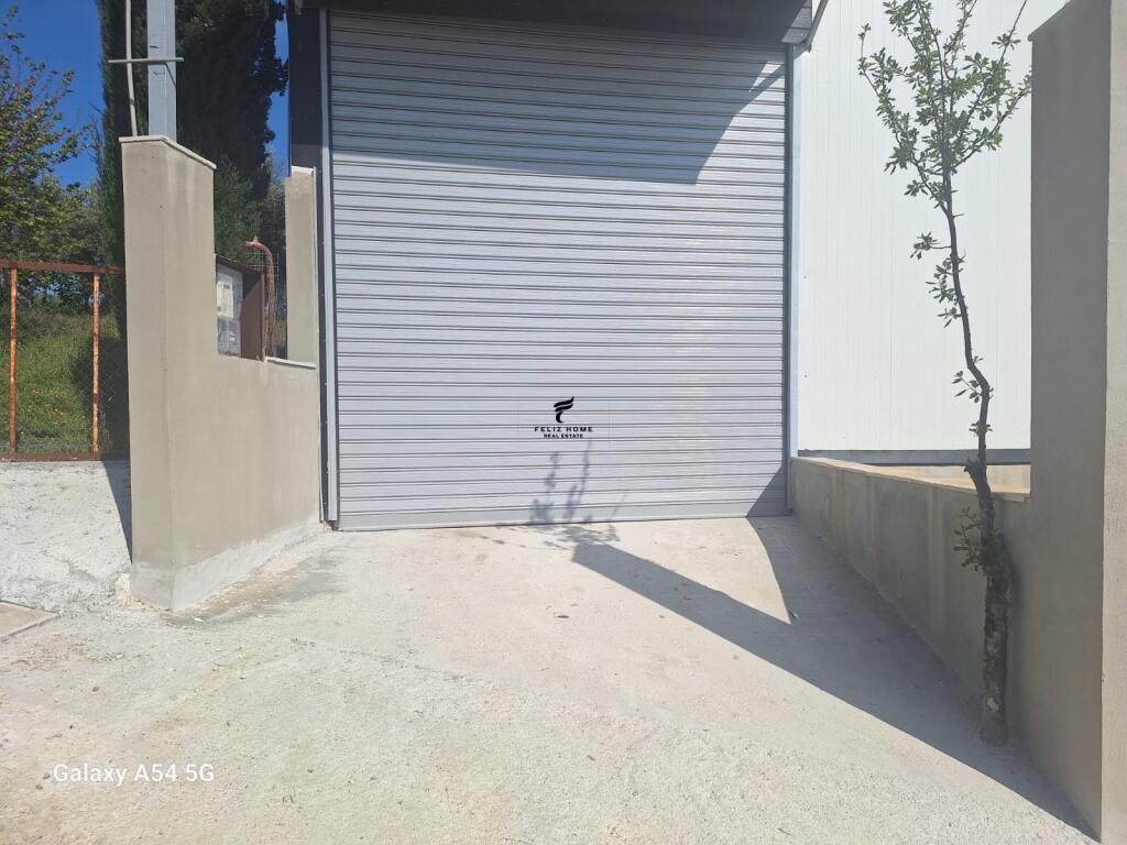 WAREHOUSE FOR RENT 320 M2 FUSHE-MEZEZ 1,000 EURO