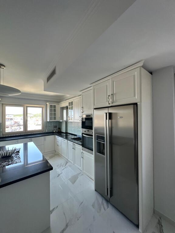 Super Appartamento 3+1+2 In Vendita Nel Complesso Rafaelo, Fresk. 335.400 euro