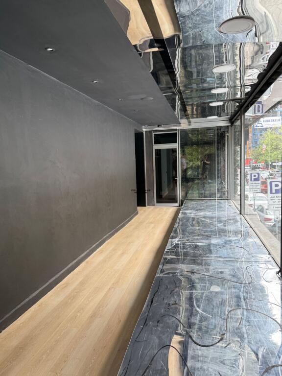 OFFICE FOR RENT 100 M2 BLLOKU 2,000 EURO