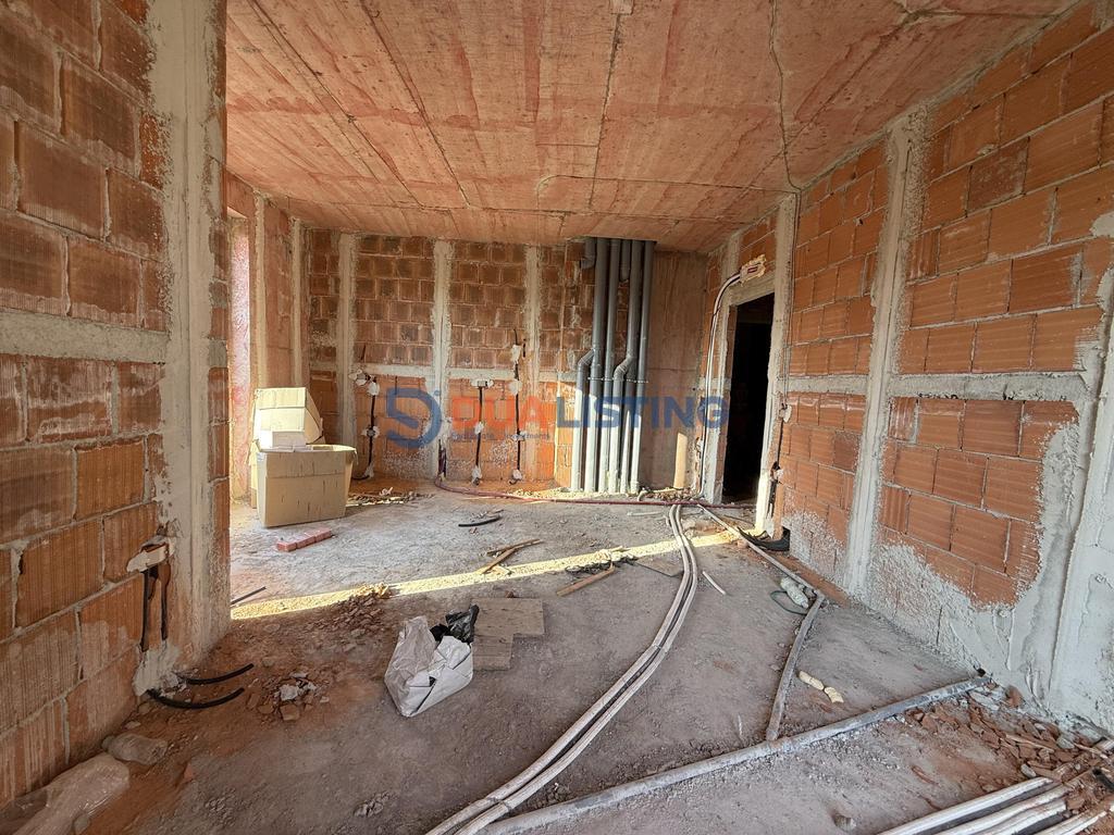 Shitet Apartament 2+1 ne Astir