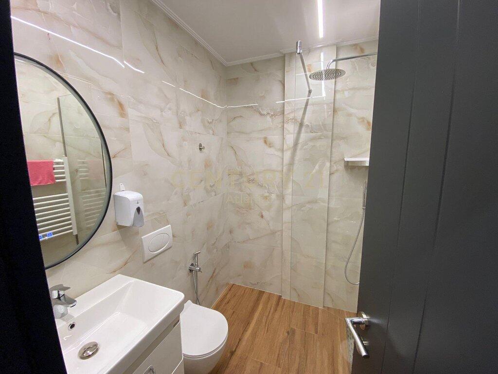 APART-HOTEL IN VENDITA SULLA SPIAGGIA DI RROTA E KUQE, DURAZZO - € 365.000 | 150 mq