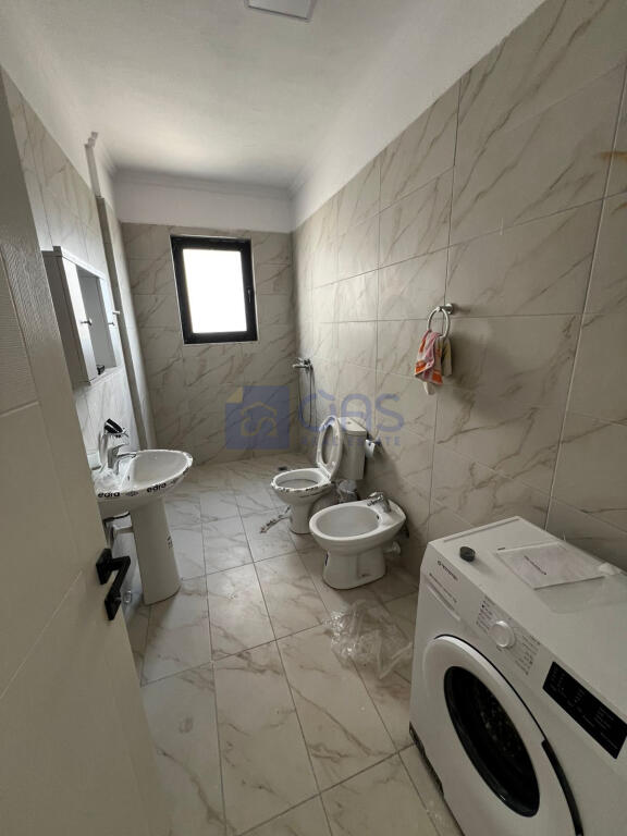 For rent 2+1 apartment in Kamez, Ulliri roundabout