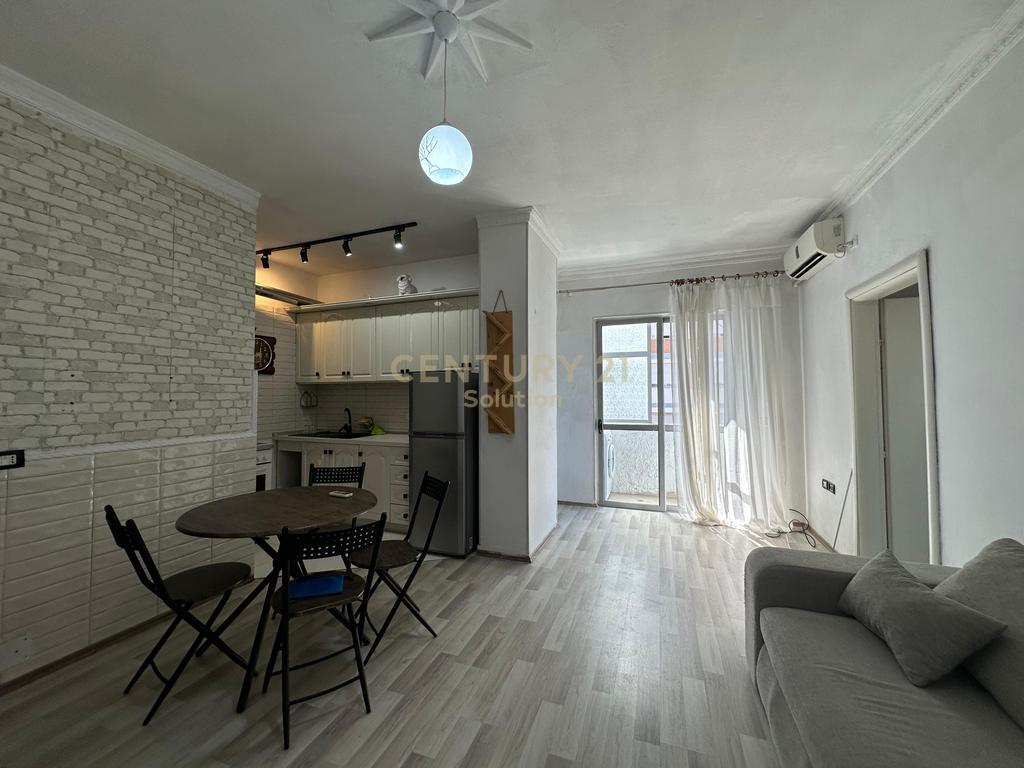 Apartment 1+1 for rent in Astir 360 euro