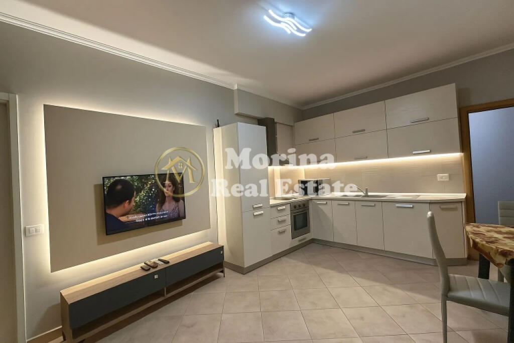 Qera, Apartament 2+1 , Rruga Kongresi Manastirit, 750 euro/muaj
