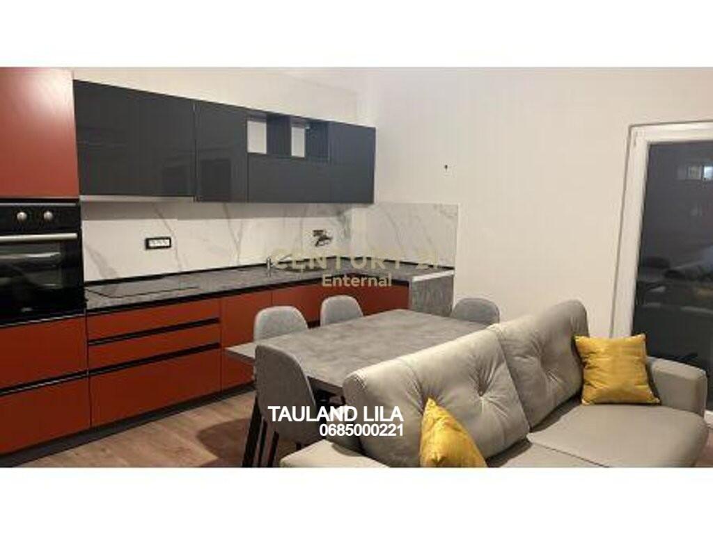 🏡 In Affitto – Appartamento 1+1 vicino al liceo Petro Nini Luarasi
