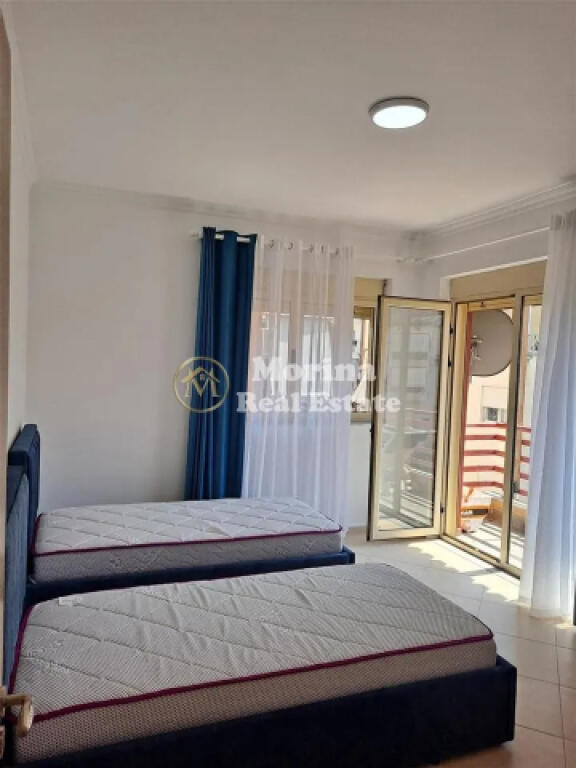 Affitto, Appartamento 2+1+PARCHEGGIO, Lago Secco, 1000 euro/mese