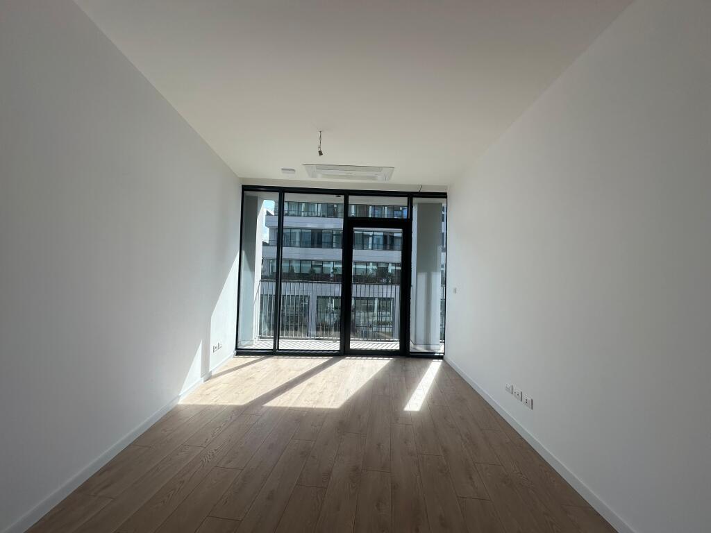 Apartament 2+1+Post Parkimi me Qira tek Rezidenca Lake View Liqeni