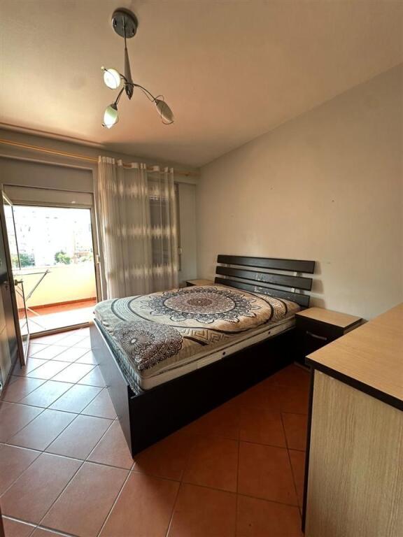 Appartamento 2+1+2 balconi in vendita dietro Square 21, vicino a Delijorgji