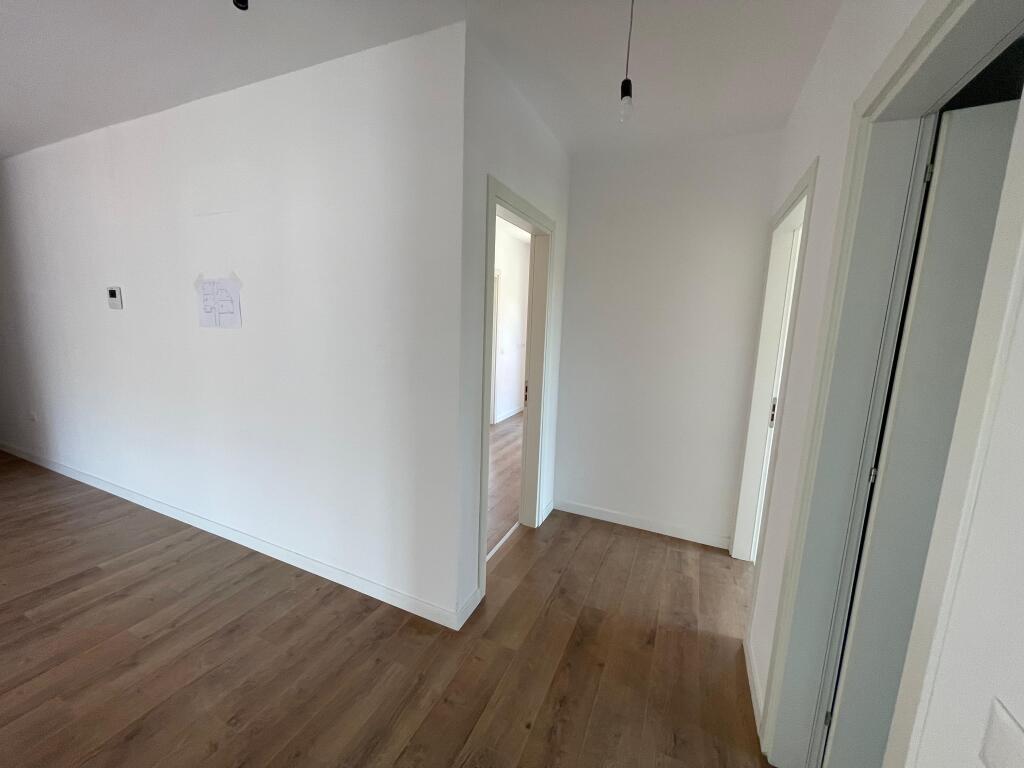 📣 ‼️ VENDESI APPARTAMENTO 3+1+2 ‼️ 📍 Comune di Parigi