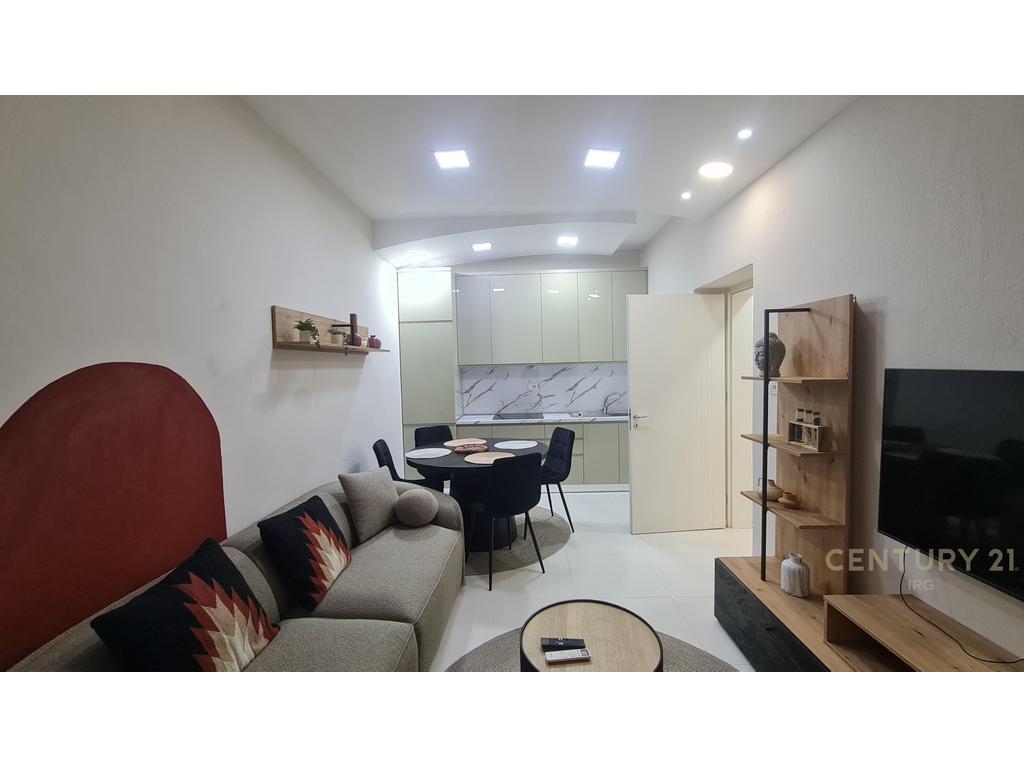 Apartament 1+1 me qera te pallatet Agimi