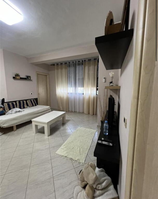 Apartment 2+1 for rent Wilson square