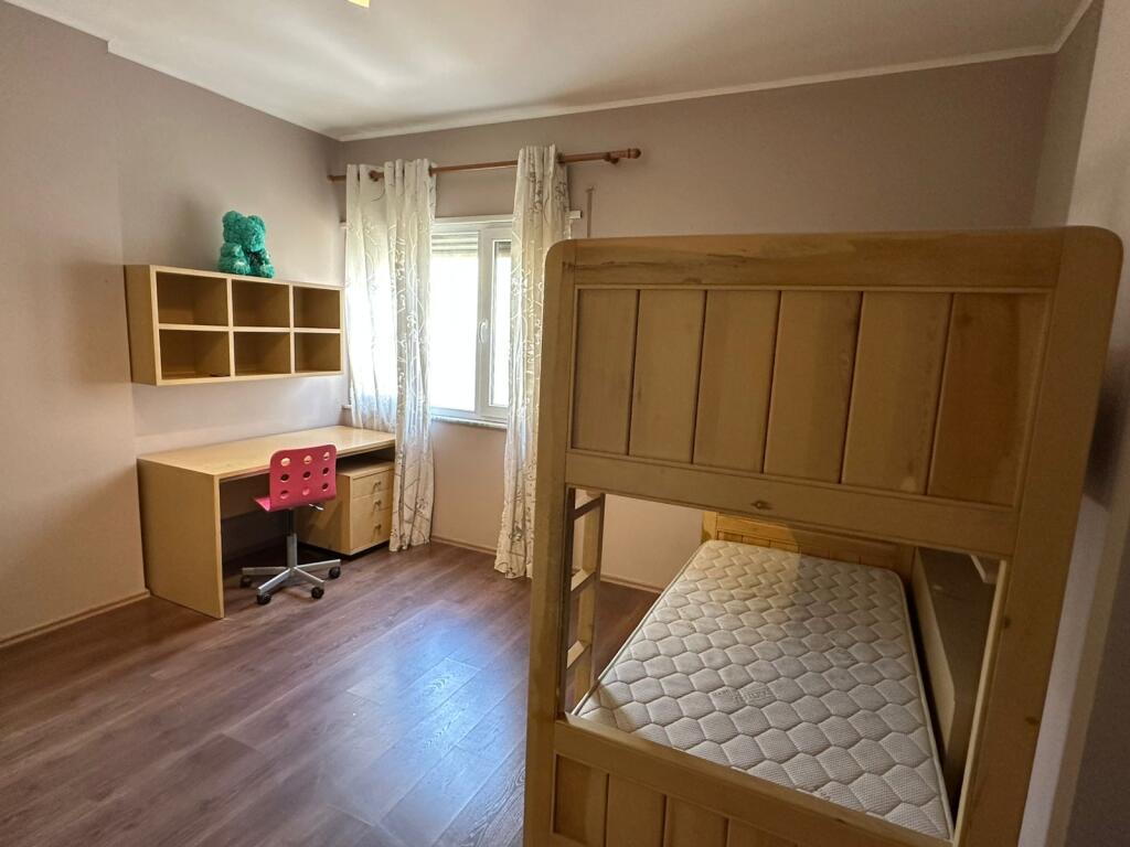 affittasi appartamento 3+1 presso Kodra e Diellit