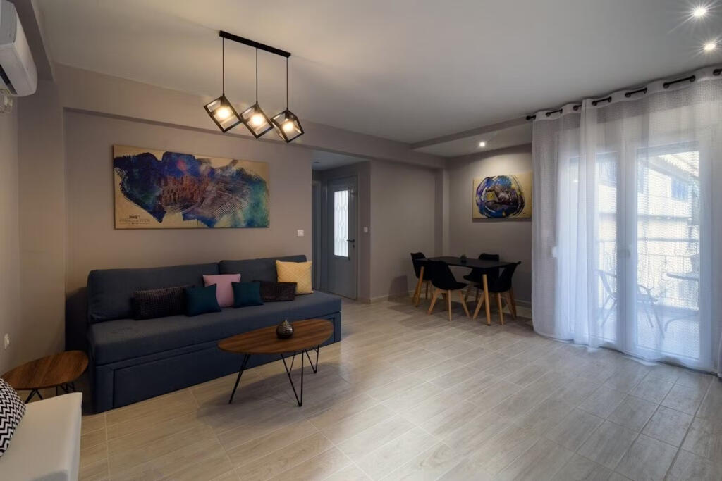 Appartamento in Affitto 2+1+2 Al Lago Secco (ID B2201049) Tirana.