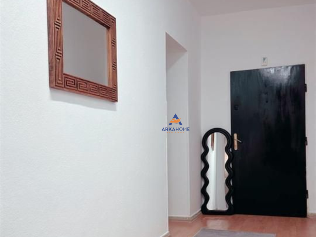 IN VENDITA APPARTAMENTO 3+1+BALCONE "BRRYLI, MINISTERO DEGLI AFFARI ESTERI" 175.000 EURO.