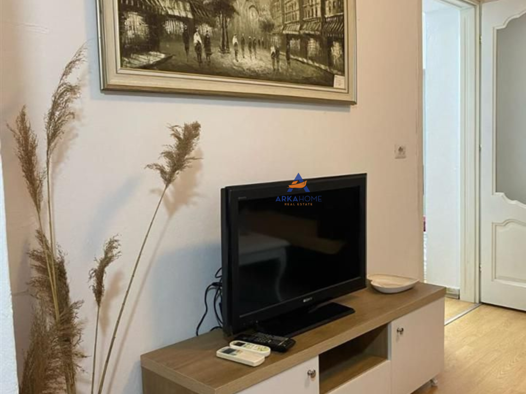 IN VENDITA APPARTAMENTO 3+1+BALCONE "BRRYLI, MINISTERO DEGLI AFFARI ESTERI" 175.000 EURO.
