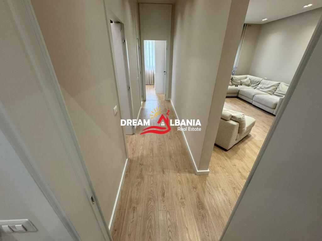 Apartment 3+1+2 for sale, at Liqeni Thate, near Rr Peti (ID 4131460)