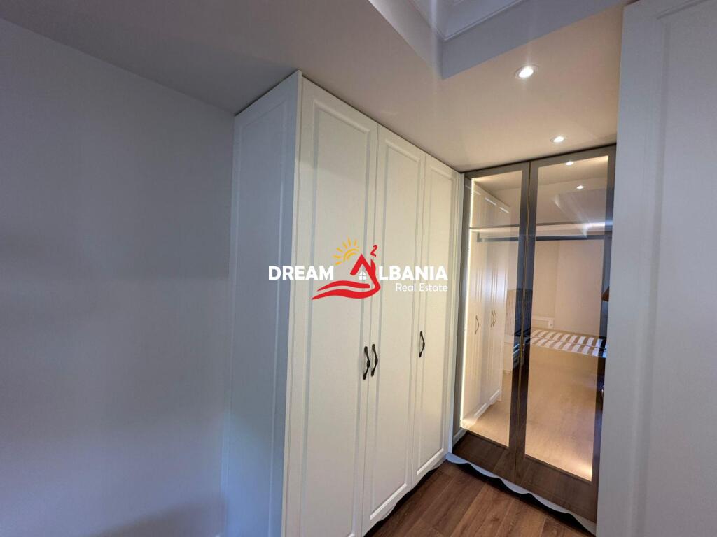 Super Apartment 3+1+2 for sale at Residenca Kodra e Diellit 2 near British High School (ID 4131461)