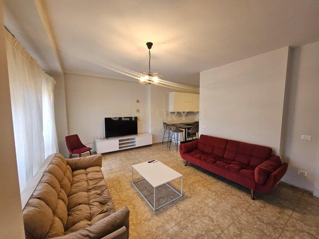 Appartamento 1+1 in Affitto, Pazari i Ri, Tirana/Disponibile anche per AirBnb