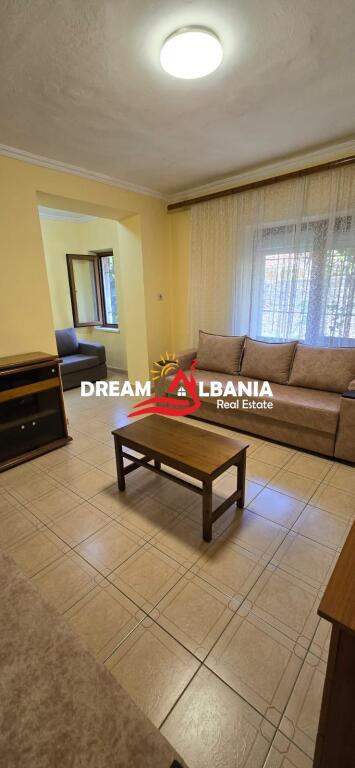 Apartament 2+1+2WC+2 Ballkone ne Shitje ne Qender (Rruga Fortuzi) ne Tirane (ID 4129528)