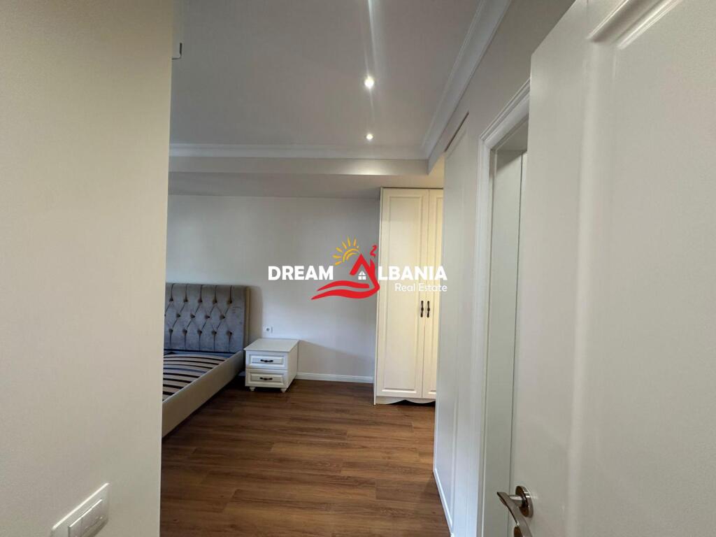 Super Apartment 3+1+2 for sale at Residenca Kodra e Diellit 2 near British High School (ID 4131461)