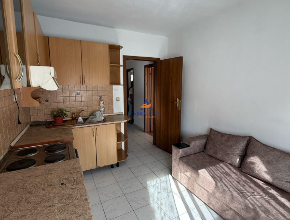 APARTMENT FOR RENT 2+1+BALCONY "MUHAMET GJOLLESHA STREET" 450 EURO.