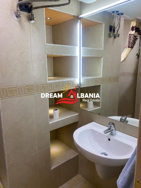 Apartment 3+1 +2 bathrooms for rent in the Brryli area, near the “New Maternity” Tirana (ID 4231462)